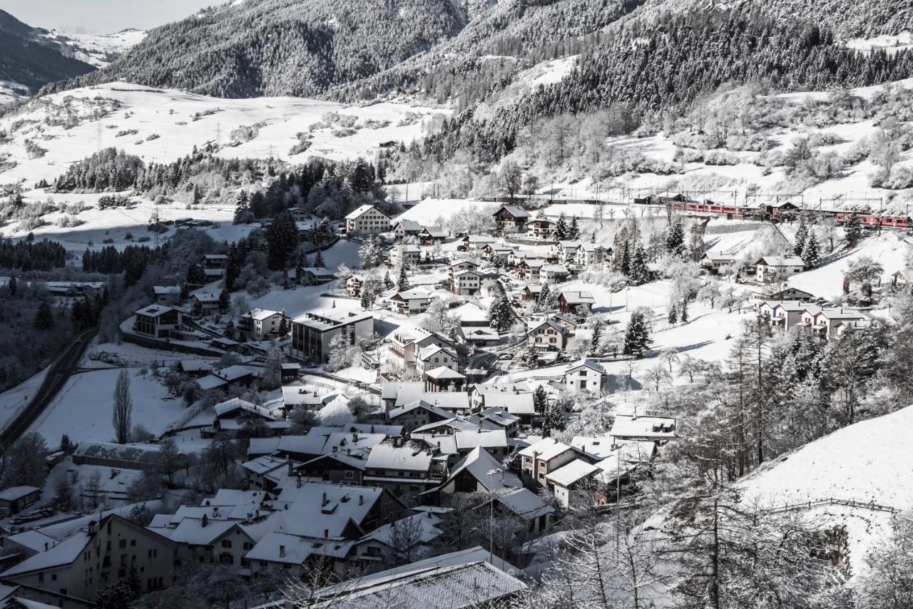 Hotel Bed & Rooms , Corte Rossa -1 Min Walk To Bernina Express 蒂拉诺 外观 照片
