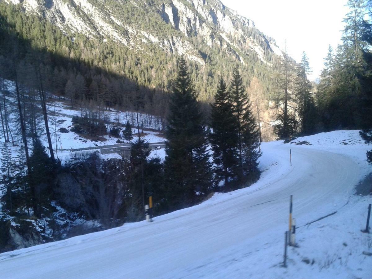 Hotel Bed & Rooms , Corte Rossa -1 Min Walk To Bernina Express 蒂拉诺 外观 照片